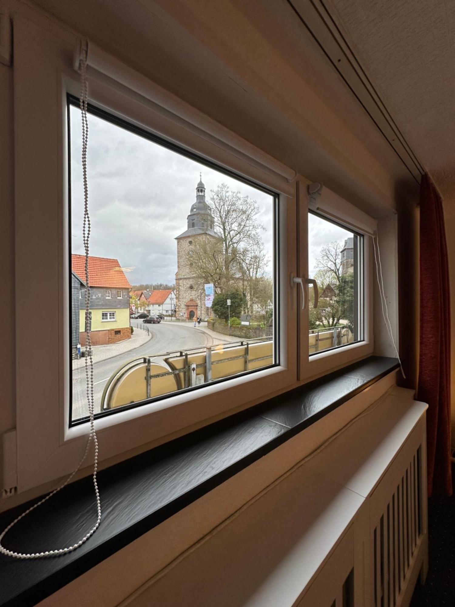 Landgasthaus Tenne Am Schloss Romrod Exterior photo
